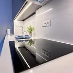 Frida Luxury דירה