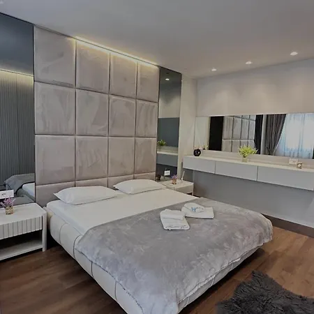 Apartment Frida Luxury Tirana