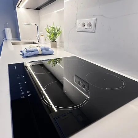 Frida Luxury * Tirana