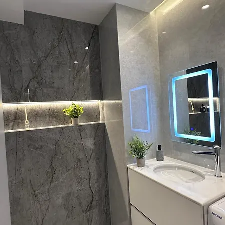 Frida Luxury Daire Tiran